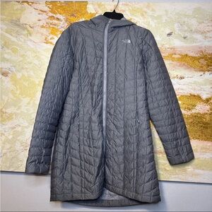 The North Face Gray Quilted Hooded Thermoball Coat Women’s Large